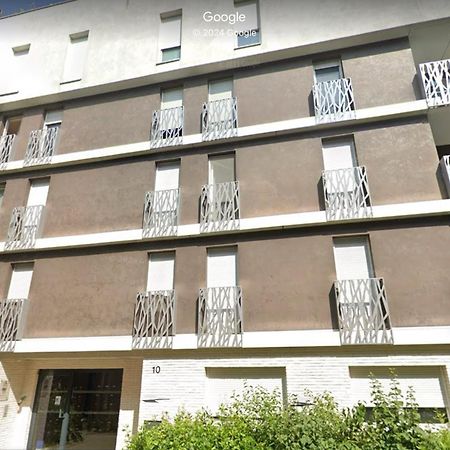 Quietstay 20' Paris, Connected Home Avec Terrasse Massy  Esterno foto