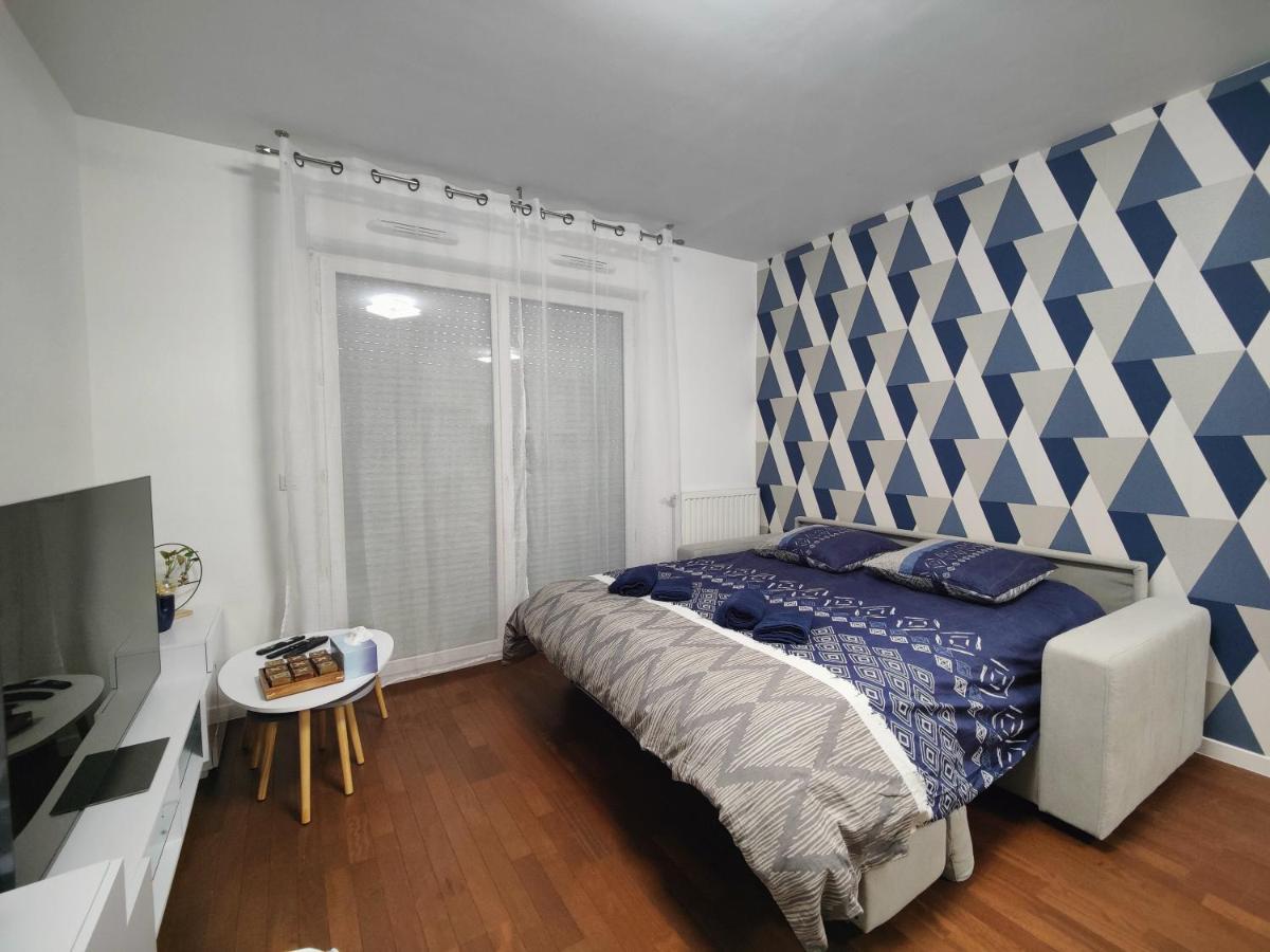 Quietstay 20' Paris, Connected Home Avec Terrasse Massy  Esterno foto