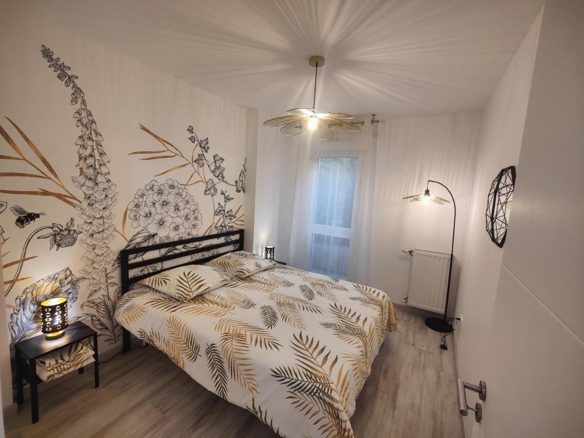 Quietstay 20' Paris, Connected Home Avec Terrasse Massy  Esterno foto
